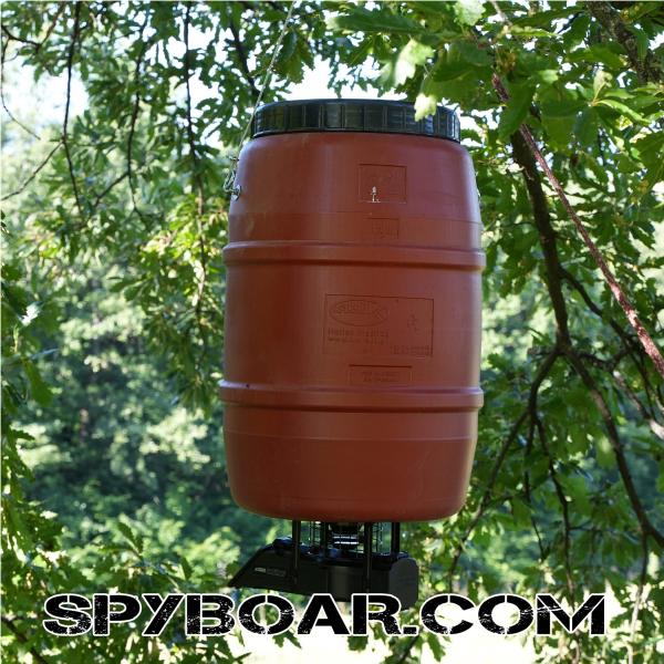 Feeder kit American Hunter Sunslinger with build in solar panel, plastic can 120 liters